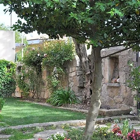 Casa Ghiani B&B Isili