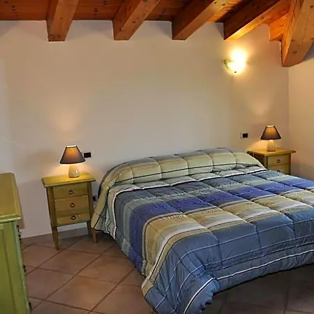 Casa Ghiani Bed and breakfast Isili